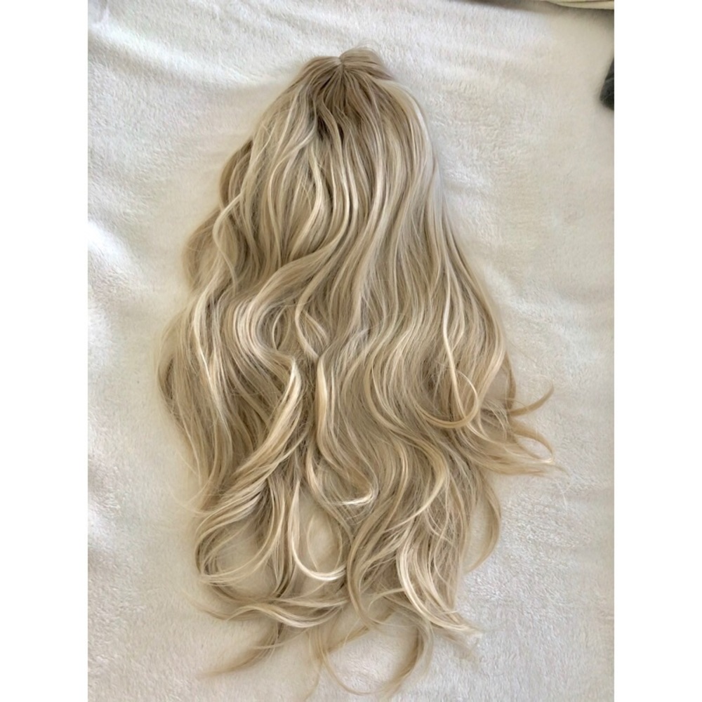 Long Blonde Ombré Wig